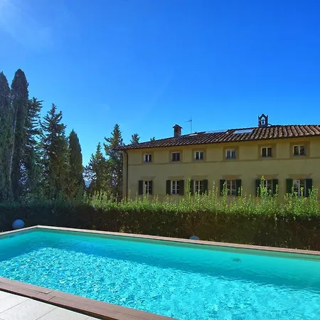 Villa Camaiore By Posarellivillas *